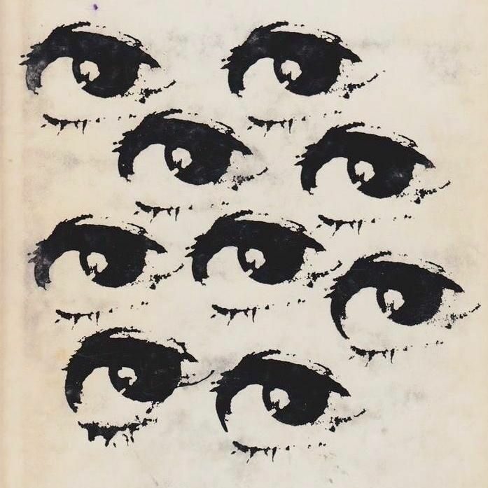 repeated image of eye